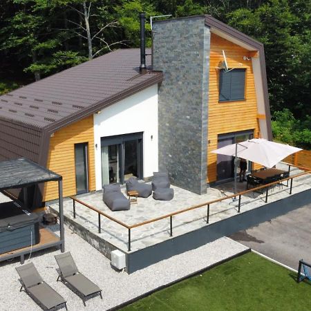 Vila Oak House Brusane Exteriér fotografie