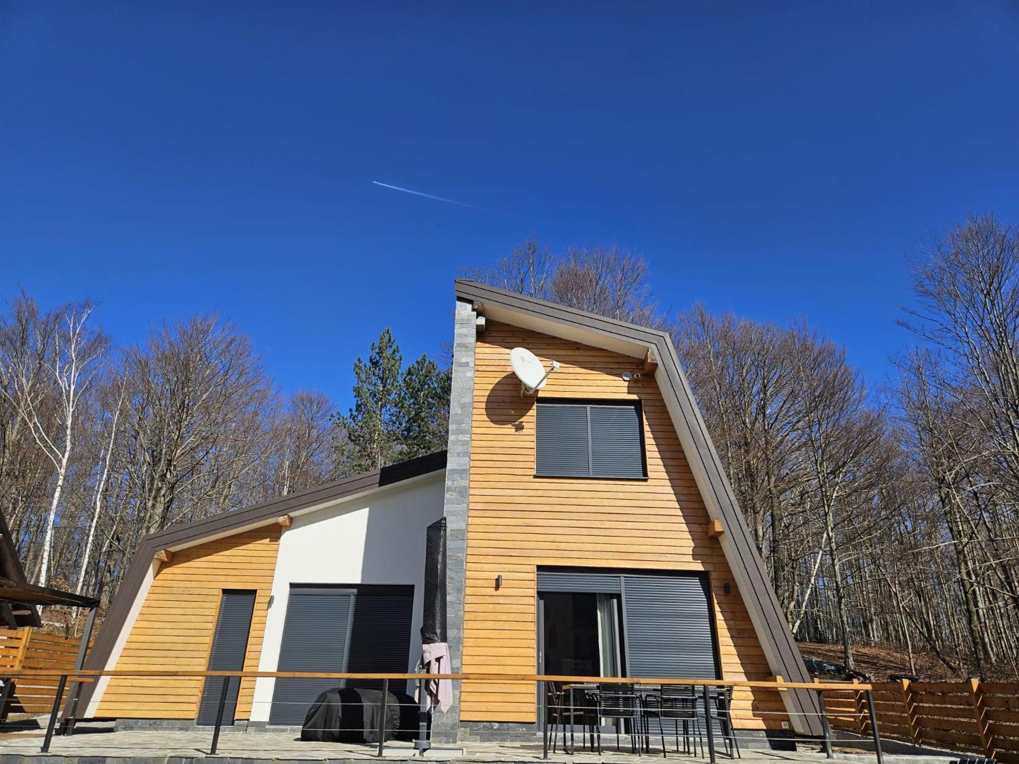 Vila Oak House Brusane Exteriér fotografie